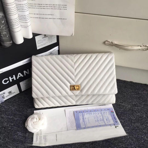 Chanel 25cm clutch