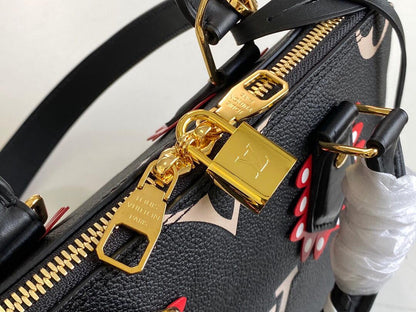 handbag née red