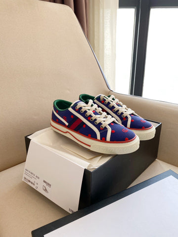 G u c c I tennis sneakers
