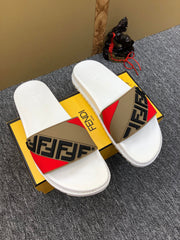 F e n d I slides