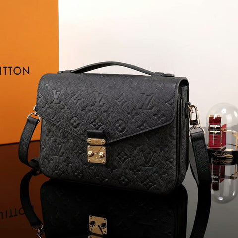 24 cm  pochette metis