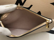 Handbag Size:32×29×17cm