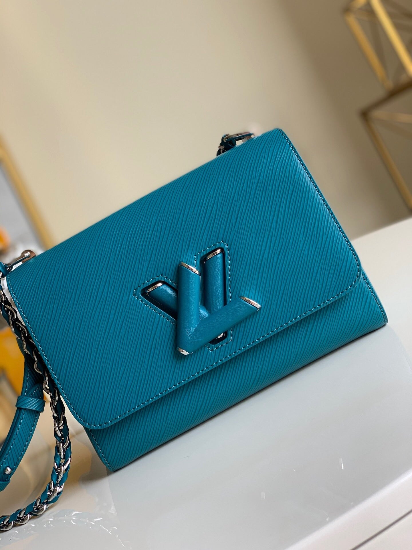 handbag in 3 colors