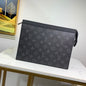 black hand bag bussiness style