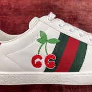 G u c c i cherry