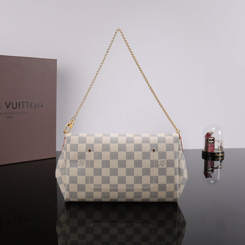 chain handbag monogram