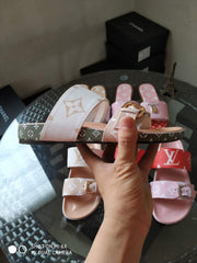 Lv sandals US