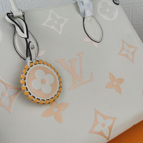 white handbag 35*27*14cm