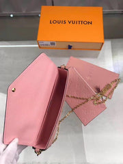 pochette in pink