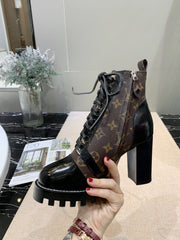 Lv boots