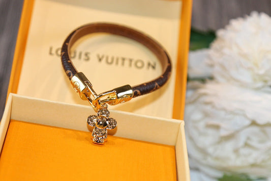 L fashion bracelet