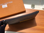 pouch 28X19X1cm