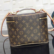 handbag compact vanity