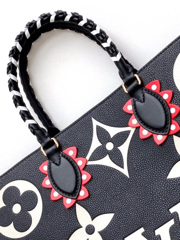 retro flowet black handbag