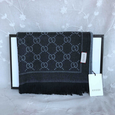 Gucci gray scarf