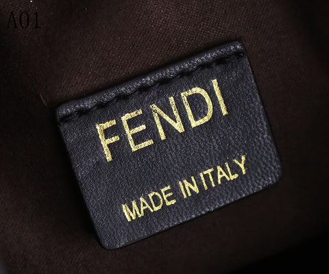 F e n d I 12×10×19cm