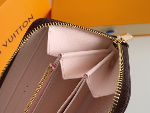 wallet zippy in brown