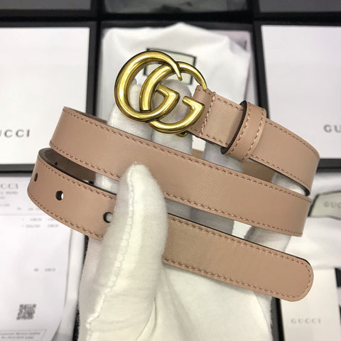 G u c c i cream belt