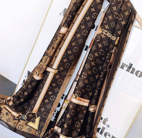 fashion style  scarf