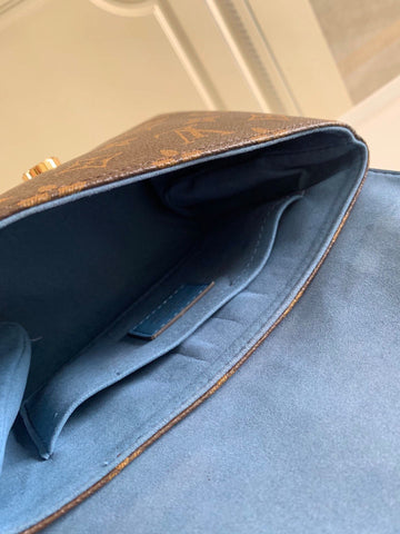 handbag lock blue