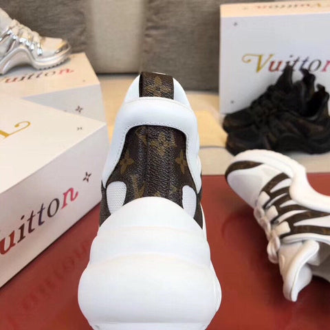 Lv sneakers