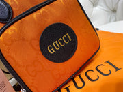 G u c c i backpack 16*22*8.5cm