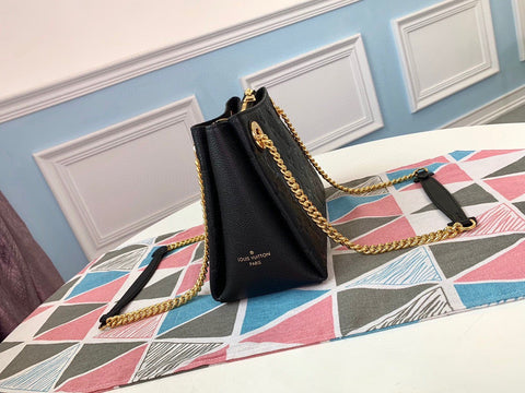 etal chain handbag 24*17*11CM