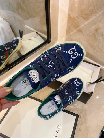 G u c c I tennis sneakers