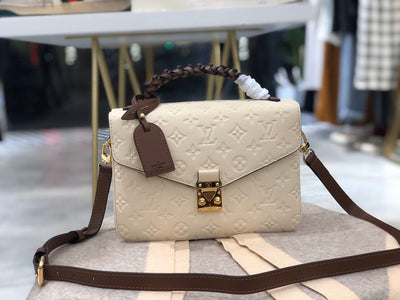 metis white handbag