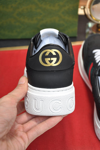 G u c c i 21 black