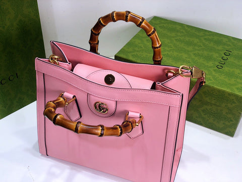 G u c c i pink Diana 20x 16x 10 or 27x 24x 11