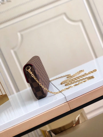 pochette 21*11*2cm