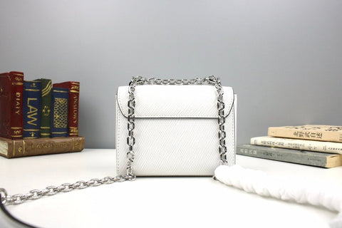 white Metal accessories handbag