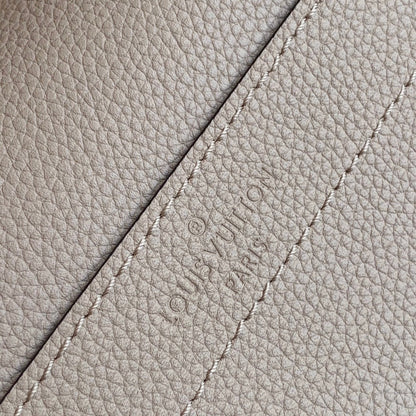 White fashion handbag