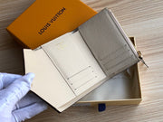 Fold white wallet