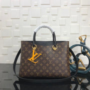 L riverside handbag