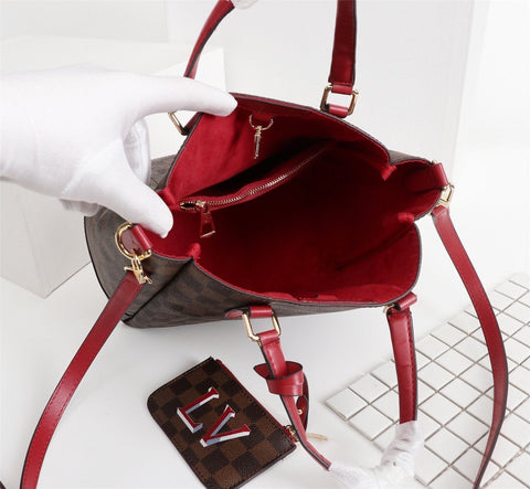 L carry It handbag