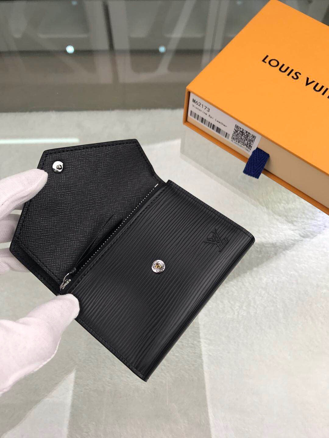New wallet 3 colors