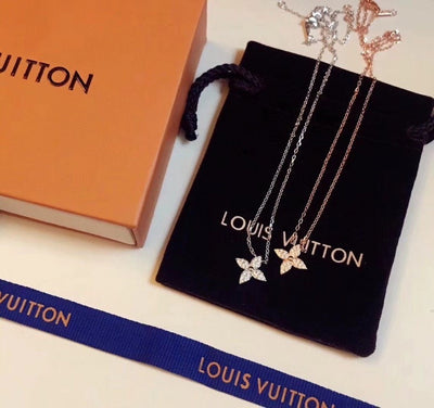 Leaf necklace