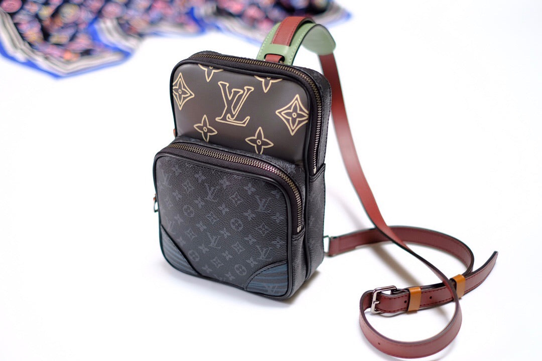 Crossbody backpack handbag