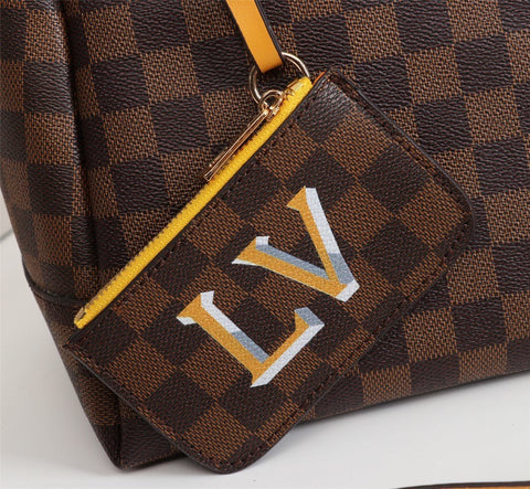 L carry It handbag