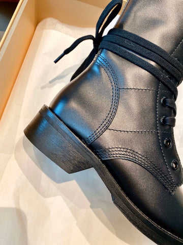 Lv boots