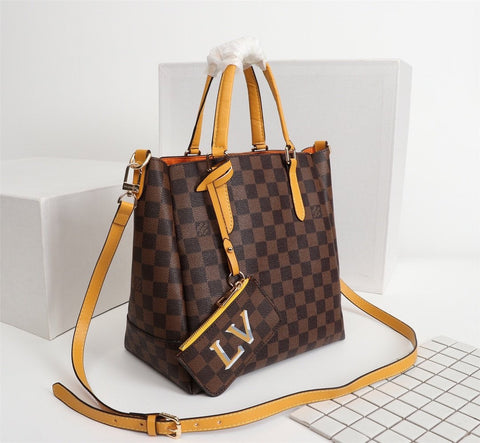 L carry It handbag