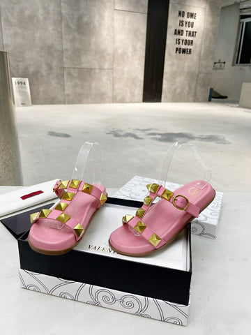 V a l e n t I n o slides
