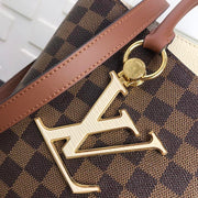 L riverside handbag