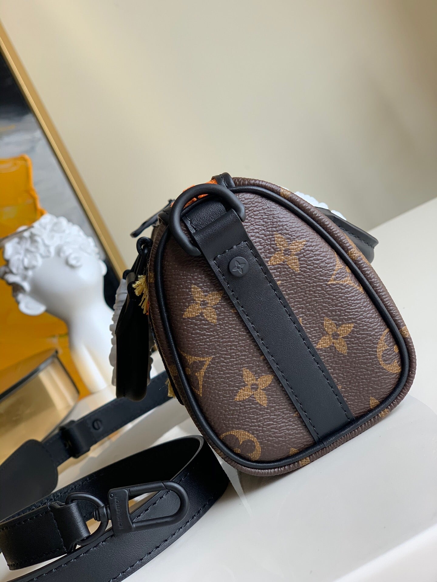 high-capacity new travel handbag