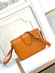 Fashion color handbag