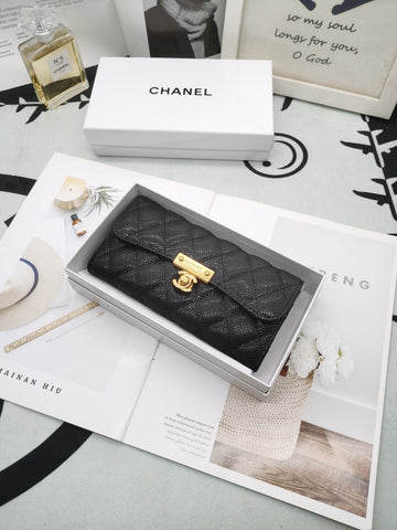 Chanel 19cm