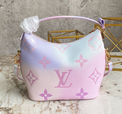 L v tote