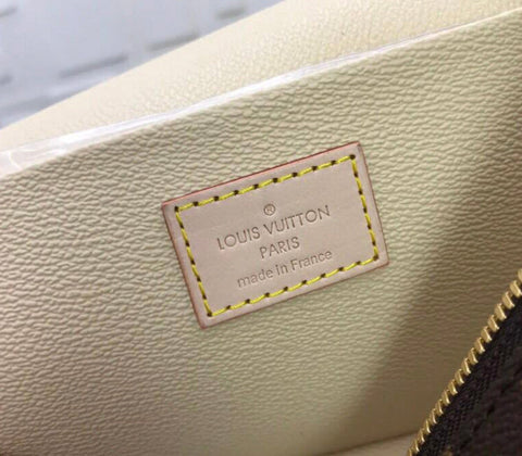 handbag compact vanity
